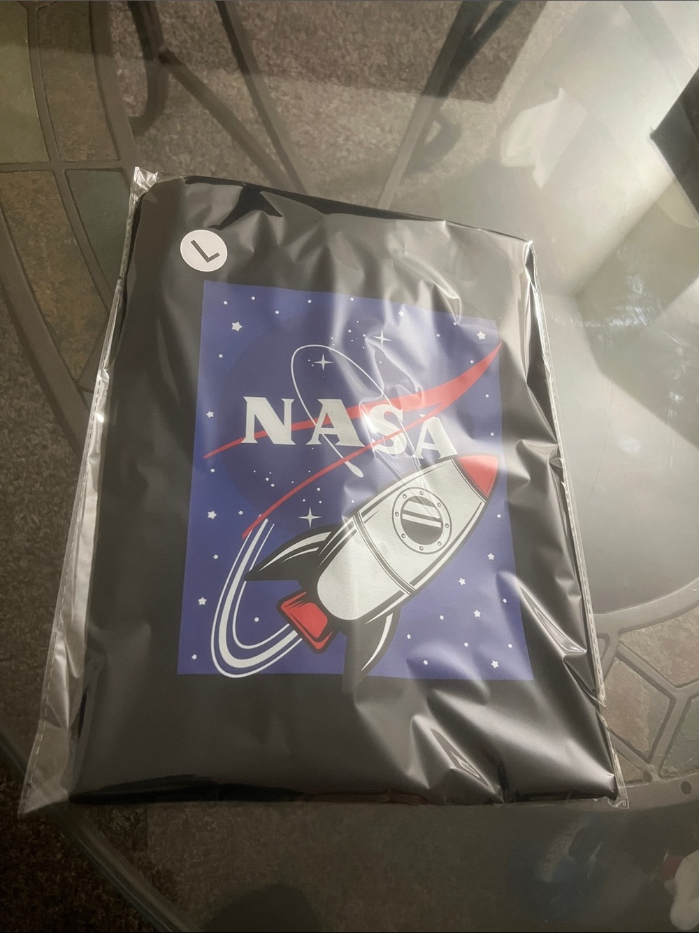 Urban Outfitters NASA Graphic Tee - Black, Blue, Red, White - Picture 3 of 3
